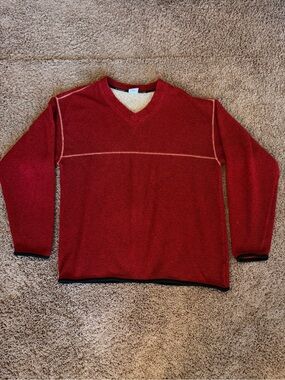 VTG Columbia Men's Red V-Neck Sweater with Contrast Piping